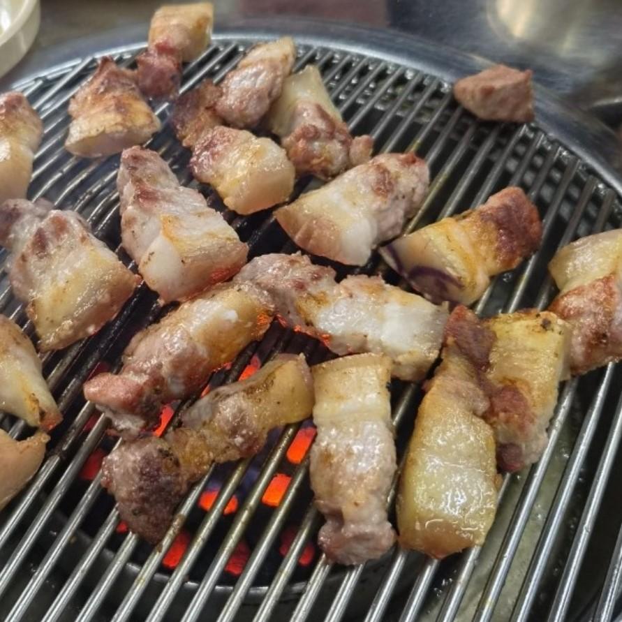 대윤흑돼지 사진 6