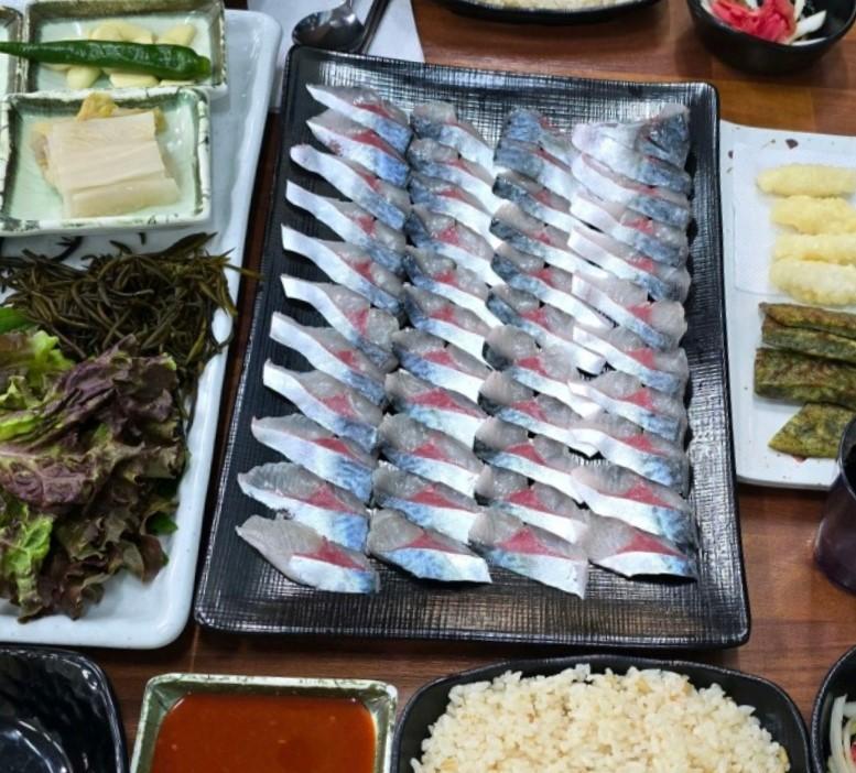 청파횟집 사진 1