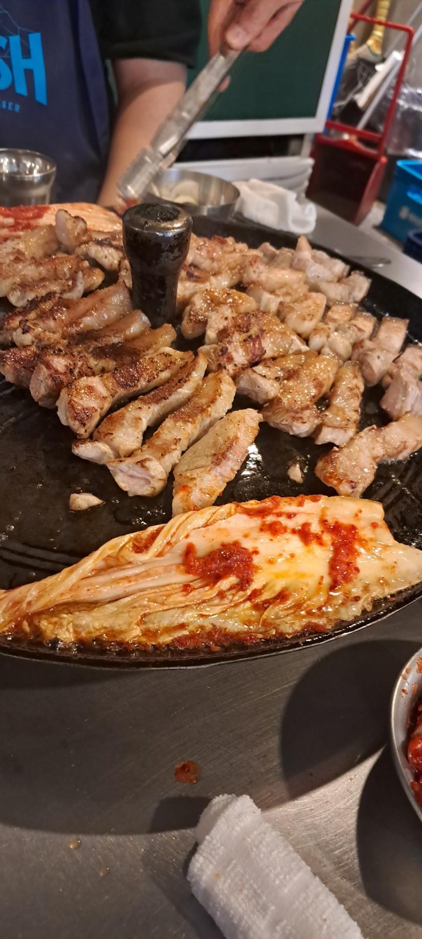 목구멍 (성남야탑)