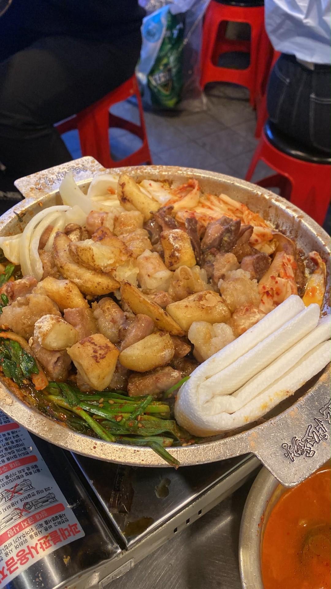 신사소곱창 (본점)