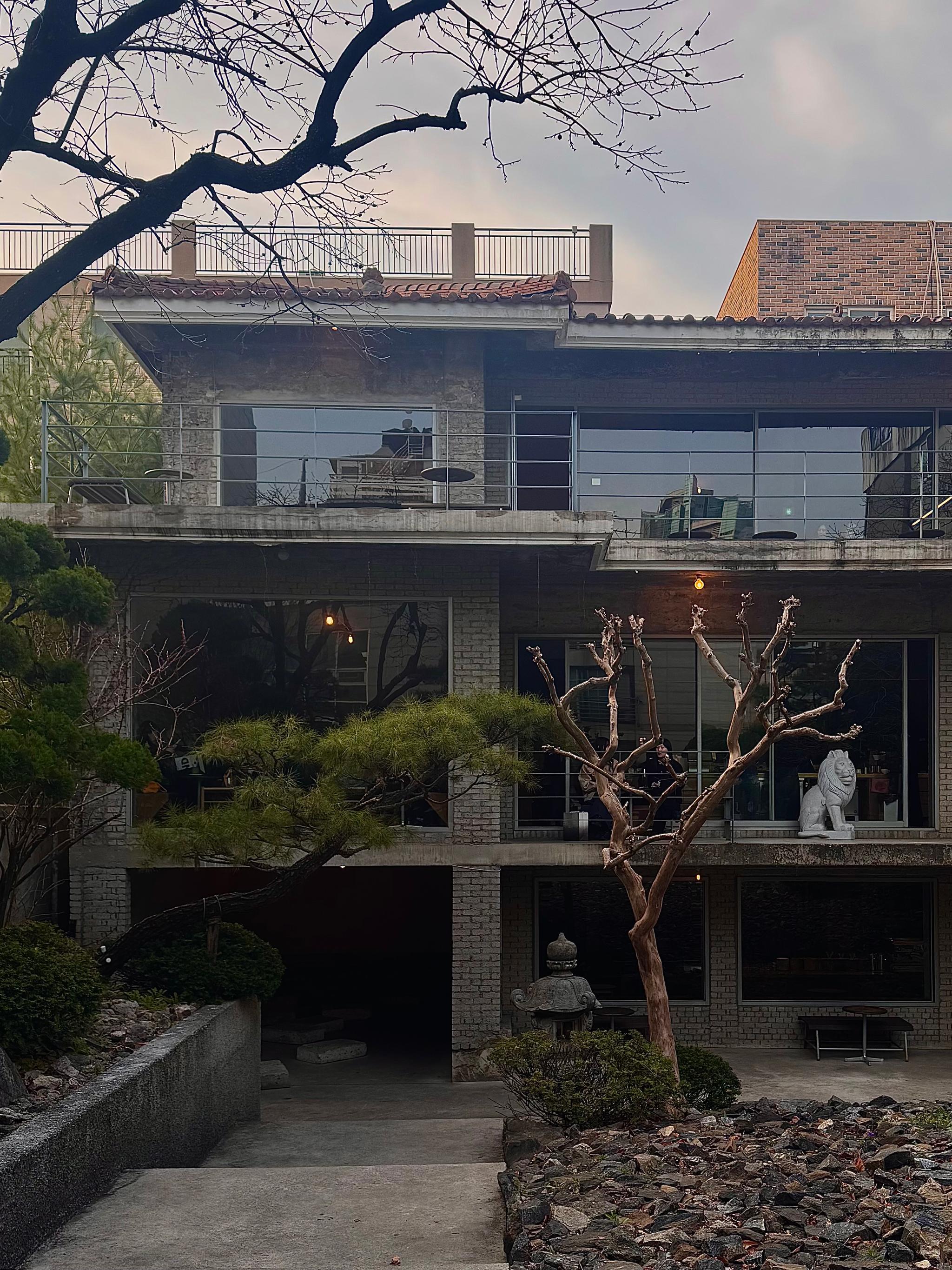 앤트러사이트 (서교)