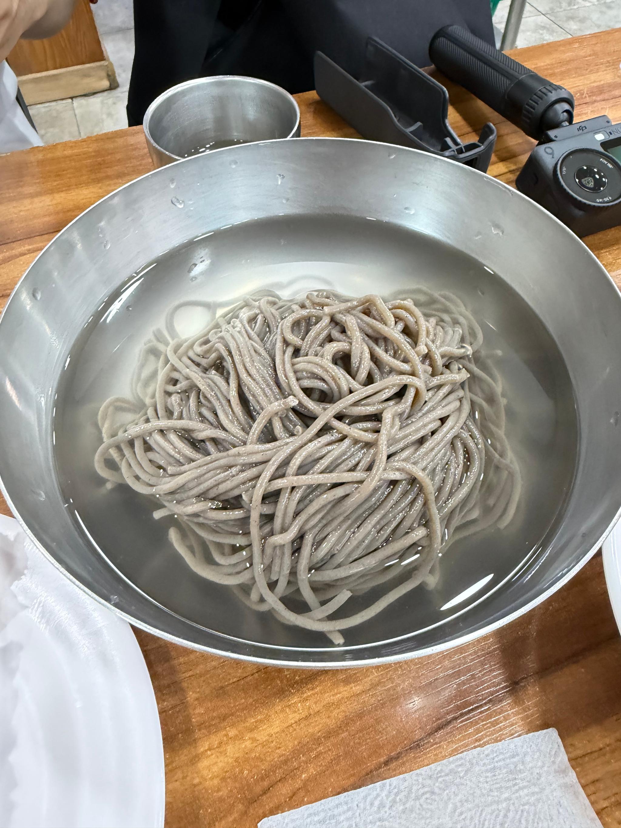 성천막국수 (답십리 본점)